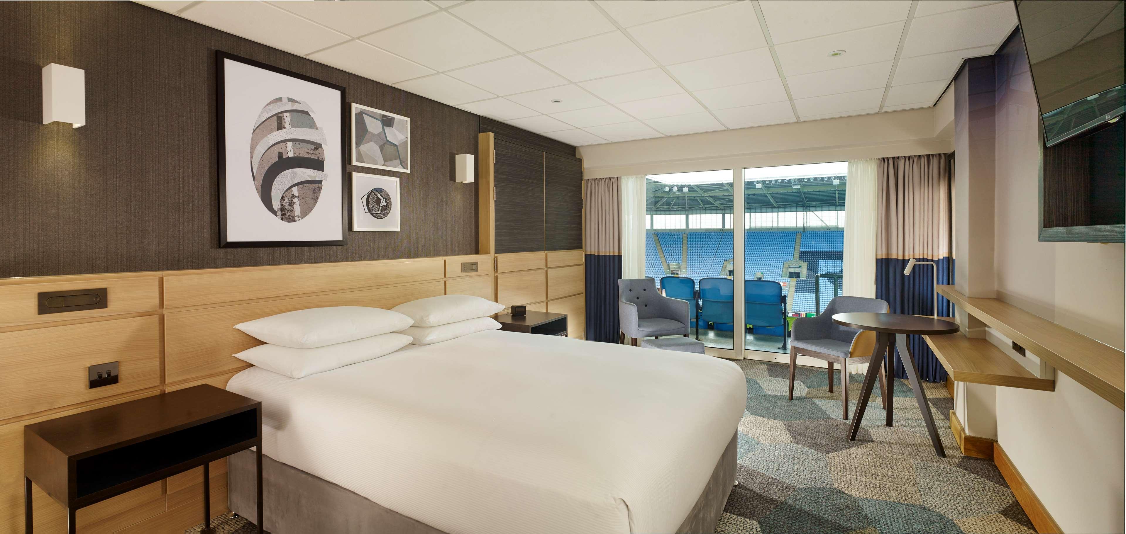 Doubletree By Hilton Coventry Building Society Arena Hotel Eksteriør billede
