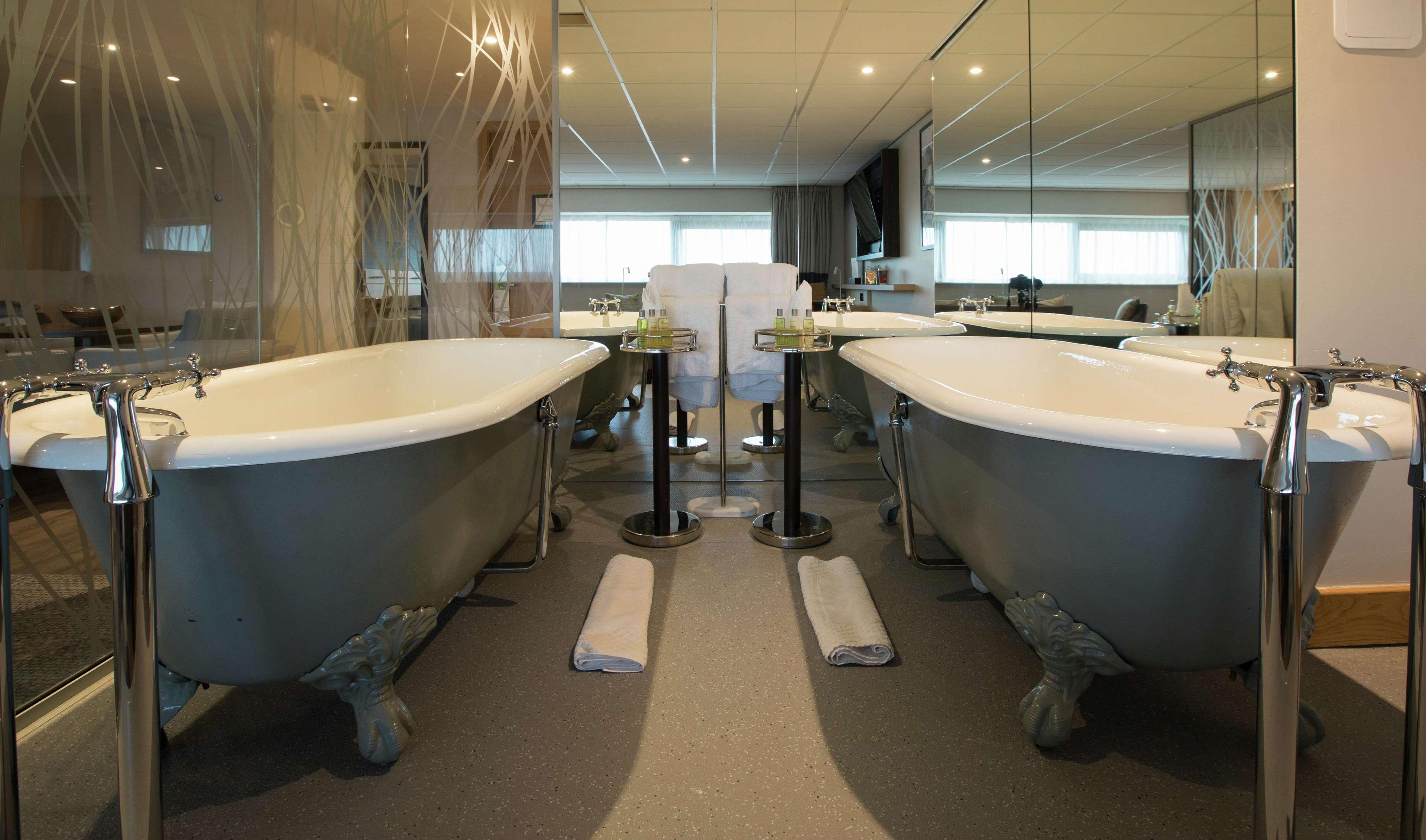 Doubletree By Hilton Coventry Building Society Arena Hotel Eksteriør billede