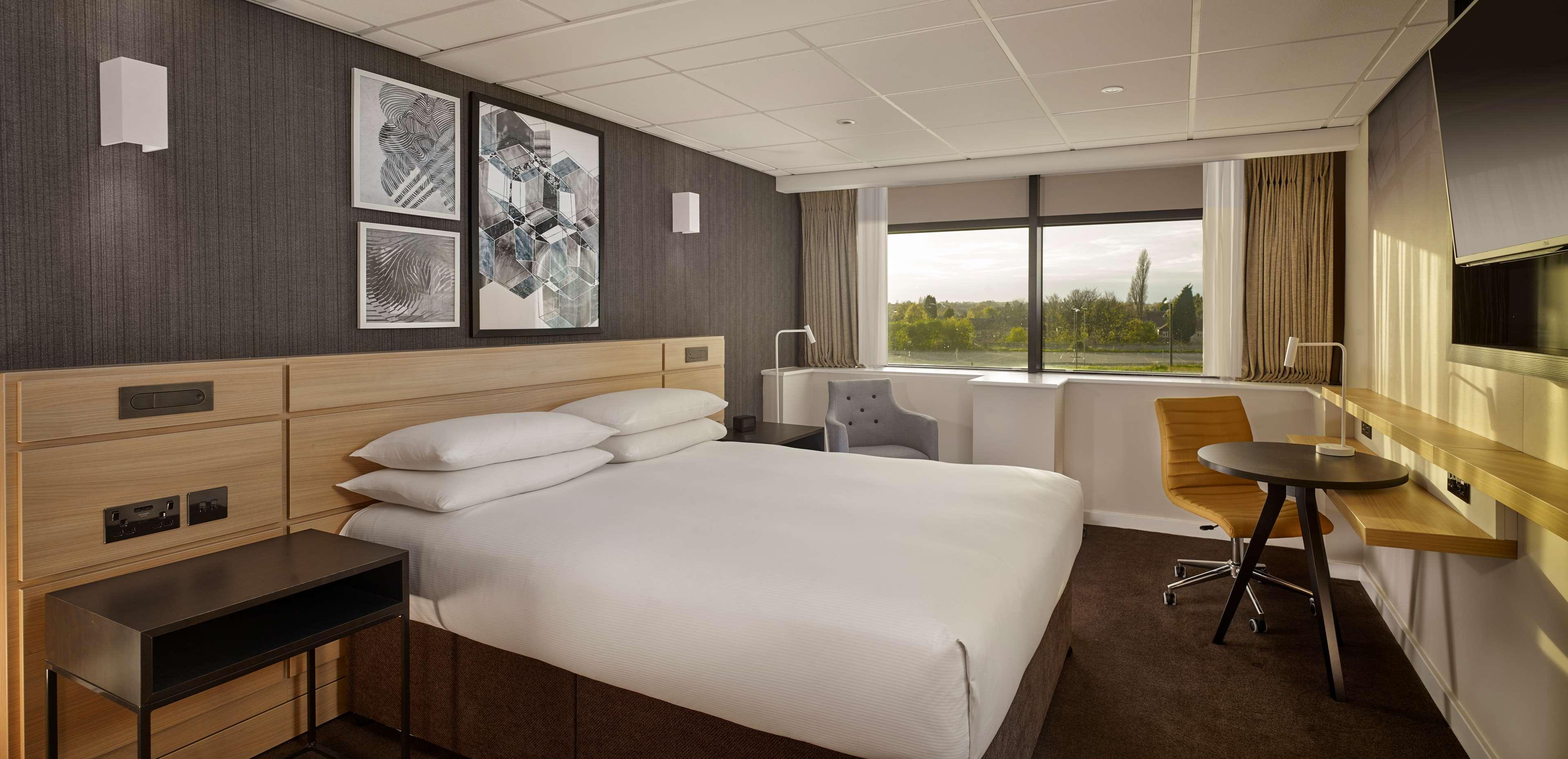 Doubletree By Hilton Coventry Building Society Arena Hotel Eksteriør billede