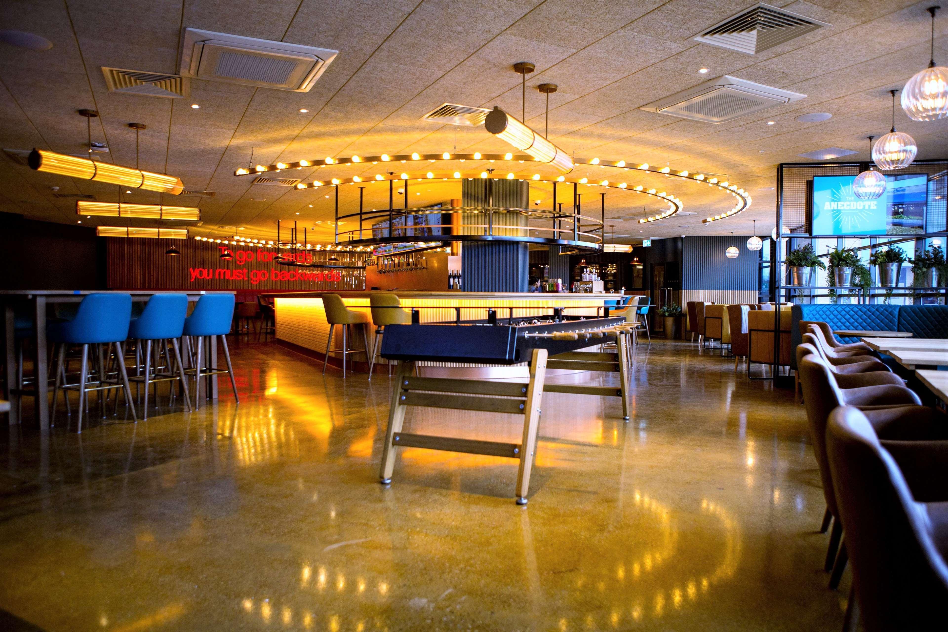 Doubletree By Hilton Coventry Building Society Arena Hotel Eksteriør billede