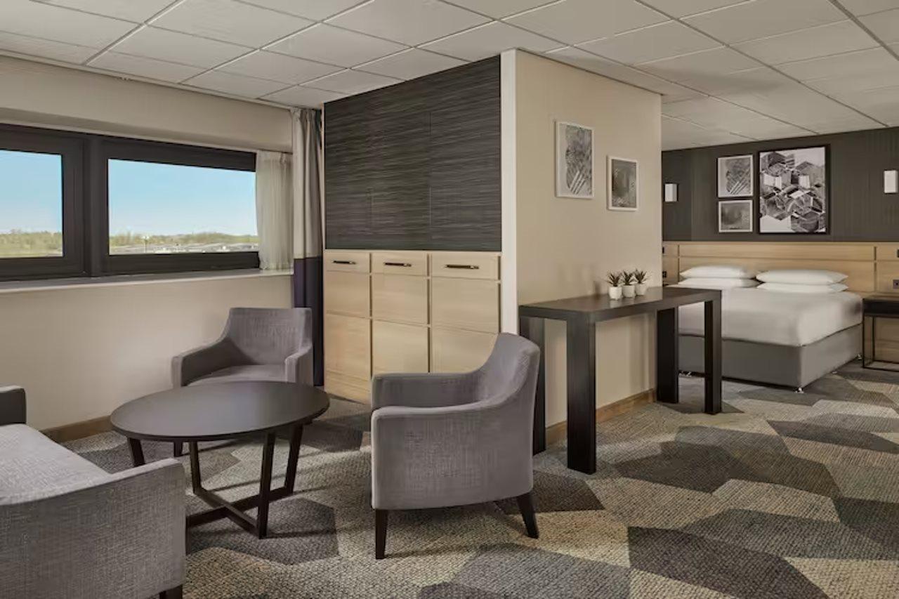 Doubletree By Hilton Coventry Building Society Arena Hotel Eksteriør billede