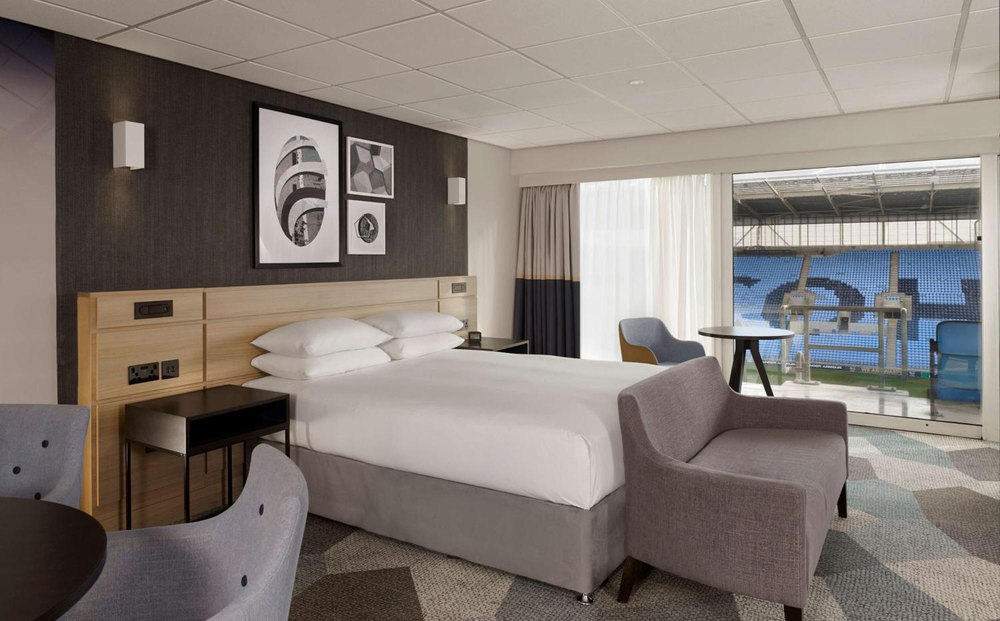 Doubletree By Hilton Coventry Building Society Arena Hotel Eksteriør billede