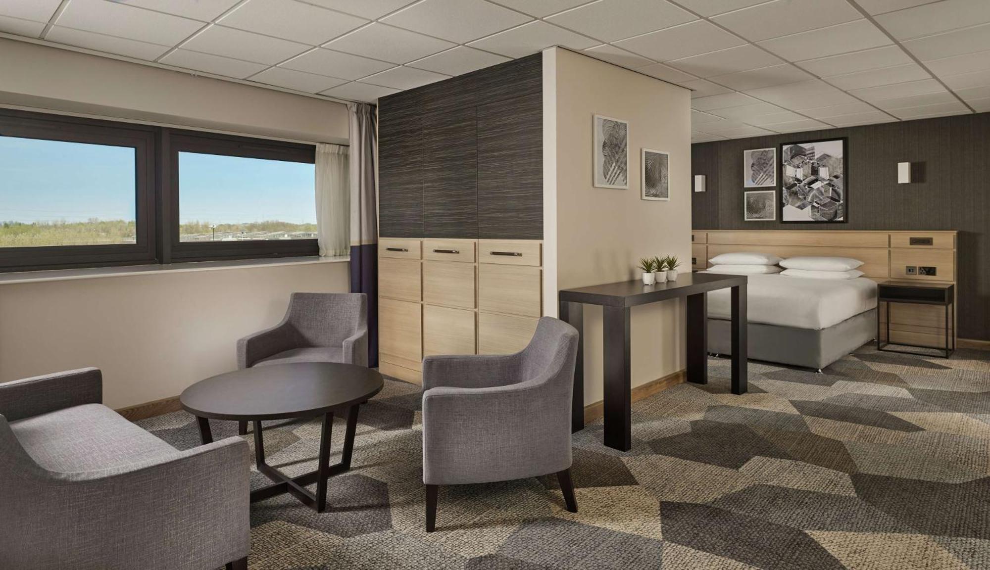 Doubletree By Hilton Coventry Building Society Arena Hotel Eksteriør billede